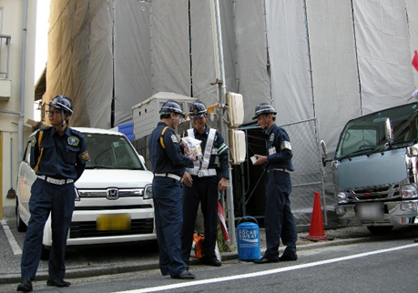 ①大手ハウスメーカーでの交通誘導警備